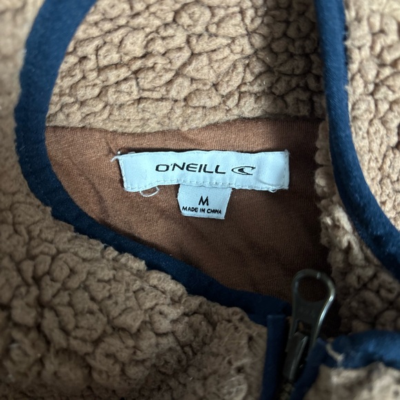 O'Neill Tan Sherpa Jacket with Navy Trim - Picture 5 of 6